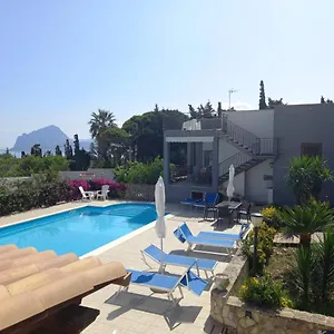 Couette-café Giulia Tonnara Di Bonagia, Valderice