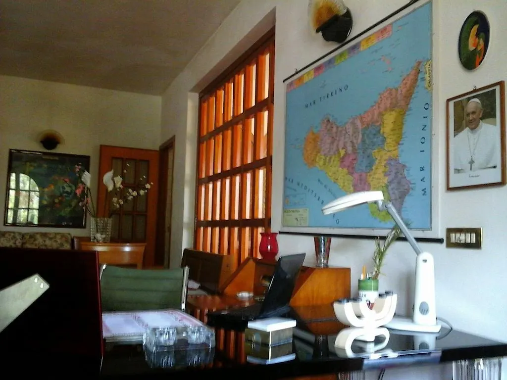 Nonnasara Bed And Breakfast Valderice Italy